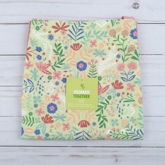 Other - Chefs Kitchen Apron Floral Flowers Pocket 26x33 in Lily Green